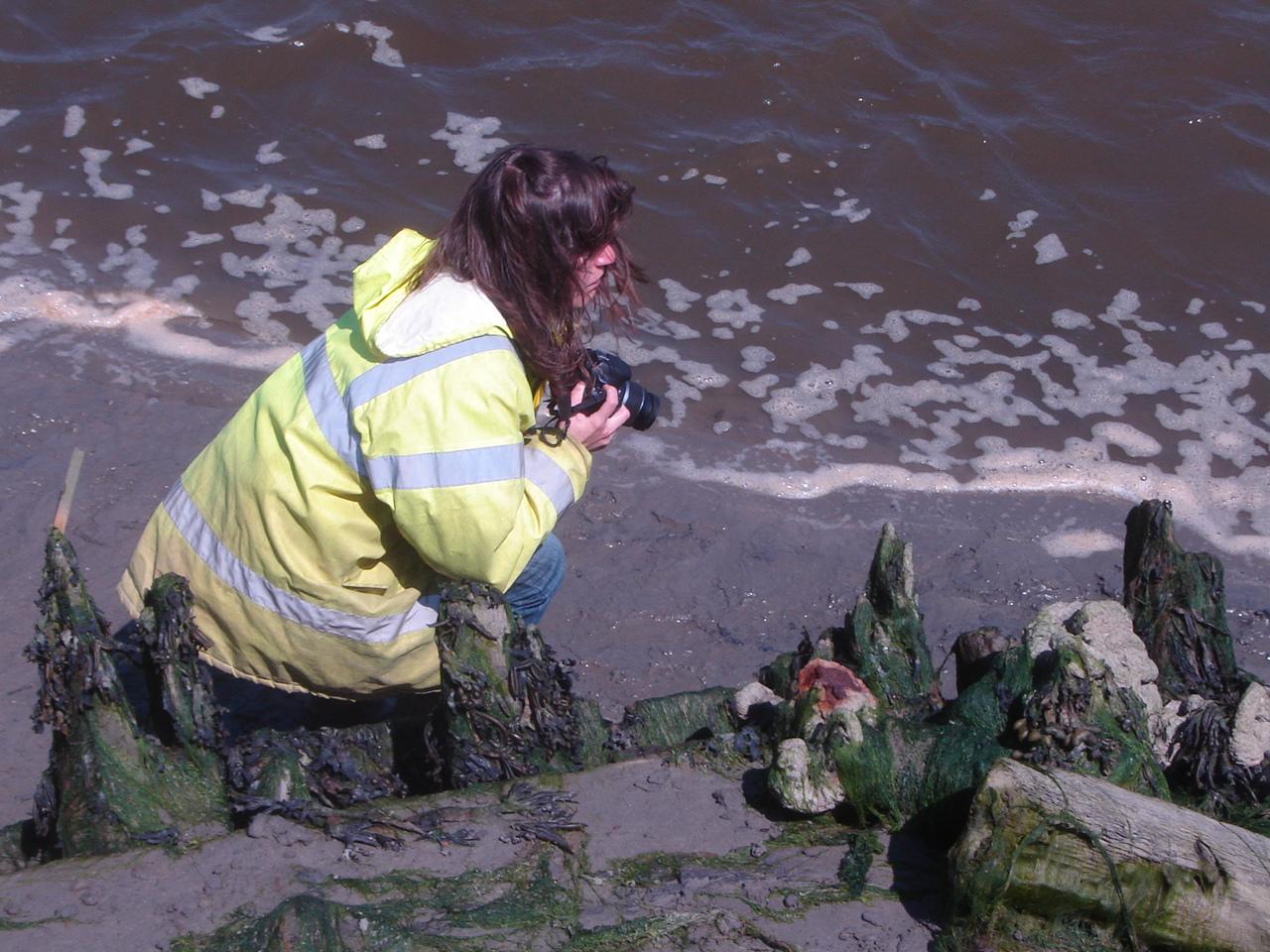  Recording by photographing the site from the land  